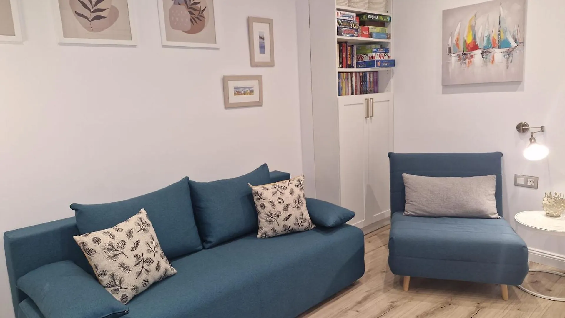 Apartment Marbel - Designer Retreat With Free Parking Burgas City